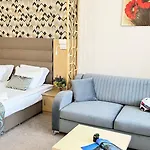 Hotel Orpheus
