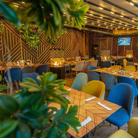 Orpheus Hotel 4*