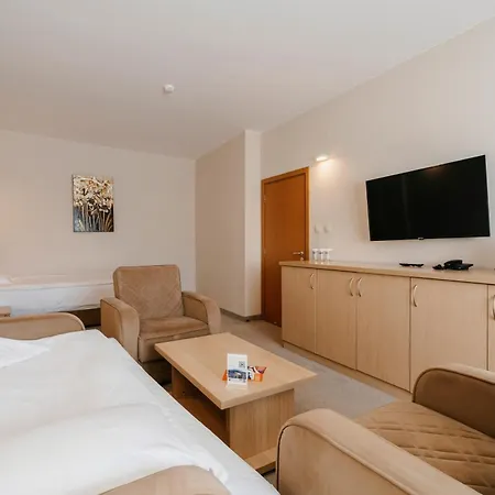 Orpheus Hotel 4*