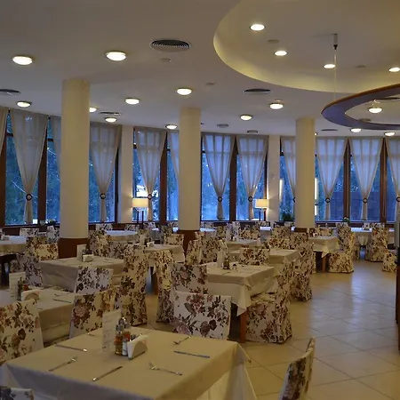 Hotel Orpheus 4*